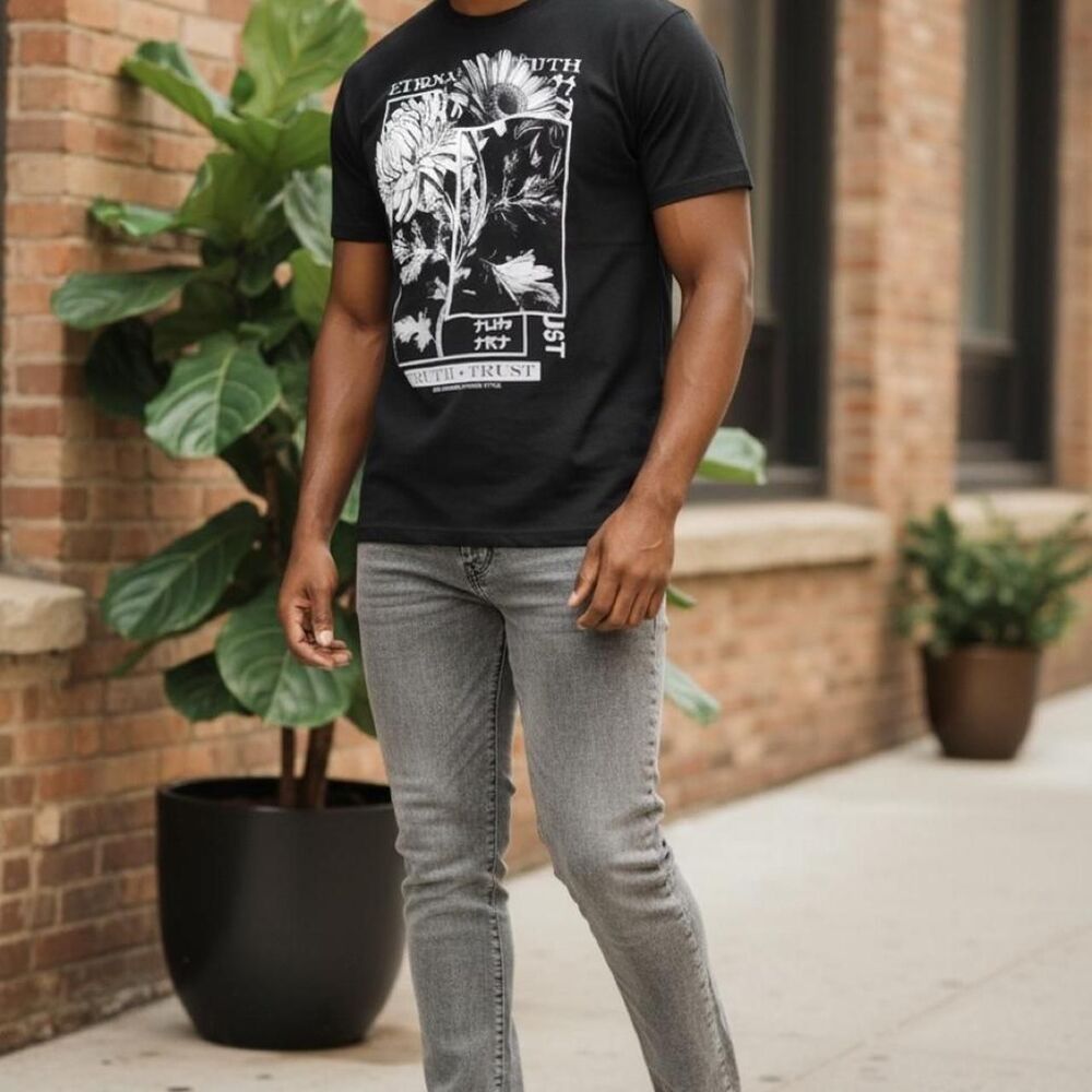 Unbranded Men's Black and Grey T-shirt